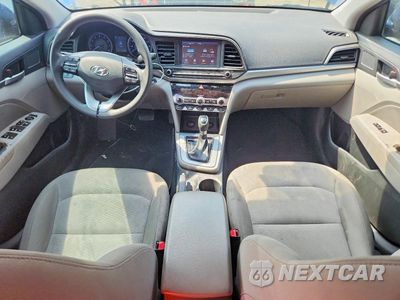 Zdjęcie 8 z 12 samochodu: 2020 HYUNDAI ELANTRA SEL VIN:5NPD84LF1LH545620 - miniatura