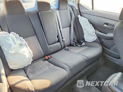 Zdjęcie 10 z 12 samochodu: 2022 NISSAN SENTRA SV VIN:3N1AB8CV3NY225713 - miniatura
