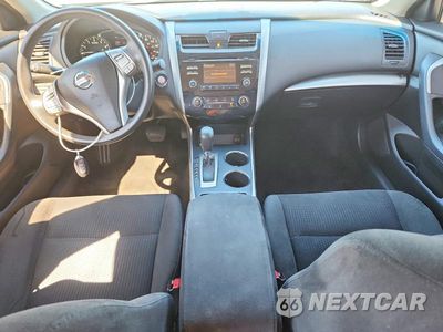 Zdjęcie 8 z 12 samochodu: 2015 NISSAN ALTIMA 2.5 S VIN:1N4AL3AP2FN323783 - miniatura