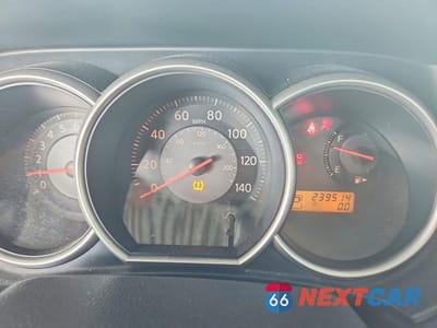 Zdjęcie 9 z 12 samochodu: 2009 NISSAN VERSA 1.8 S VIN:3N1BC13E49L435636 - miniatura