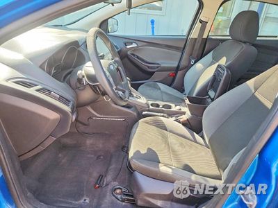 Zdjęcie 7 z 12 samochodu: 2014 FORD FOCUS SE VIN:1FADP3F25EL105247 - miniatura