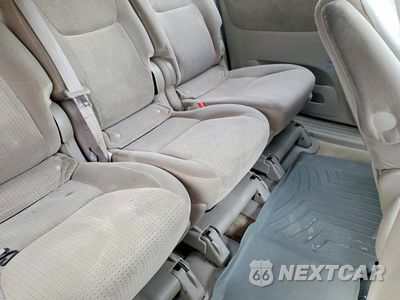 Zdjęcie 11 z 13 samochodu: 2006 TOYOTA SIENNA LE 8 PASSENGER VIN:5TDZA23C76S567642 - miniatura