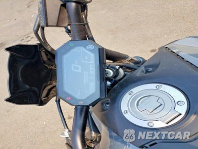 Zdjęcie 7 z 9 samochodu: 2021 YAMAHA MT07 VIN:JYARM32E0MA000369 - miniatura