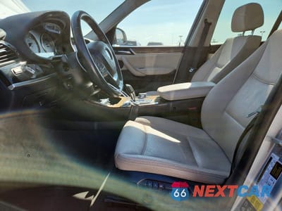 Zdjęcie 7 z 13 samochodu: 2017 BMW X3 XDRIVE28I VIN:5UXWX9C39H0W71239 - miniatura