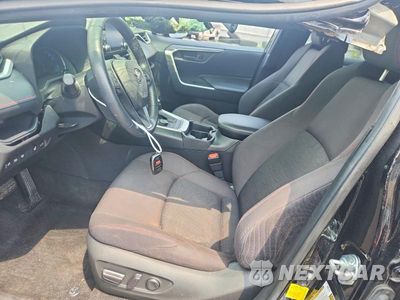 Zdjęcie 7 z 13 samochodu: 2021 TOYOTA RAV4 PRIME SE VIN:JTMAB3FV5MD014218 - miniatura