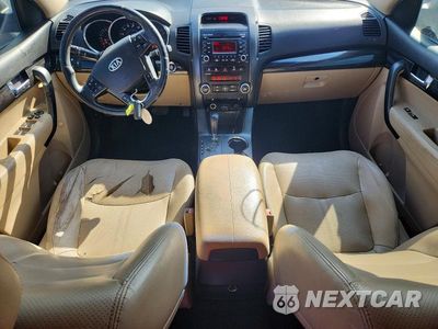 Zdjęcie 8 z 14 samochodu: 2011 KIA SORENTO EX VIN:5XYKU4A12BG035714 - miniatura