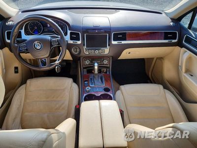 Zdjęcie 8 z 13 samochodu: 2013 VOLKSWAGEN TOUAREG V6 TDI VIN:WVGEP9BP8DD007501 - miniatura