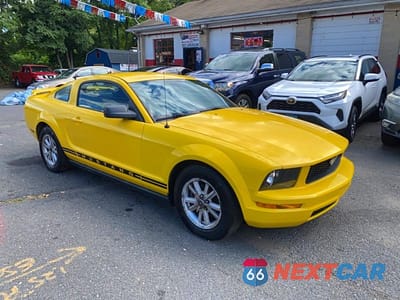 2006 FORD MUSTANG 1ZVFT80N065115900 - główne zdjęcie licytacji z USA - miniatura