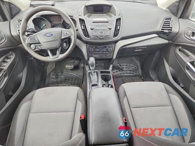 Zdjęcie 8 z 13 samochodu: 2018 FORD ESCAPE SE VIN:1FMCU9GD4JUB36295 - miniatura