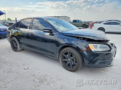 Czwarte zdjęcie samochodu z boku: 2013 VOLKSWAGEN JETTA SE VIN:3VWDX7AJ4DM436492 - miniatura