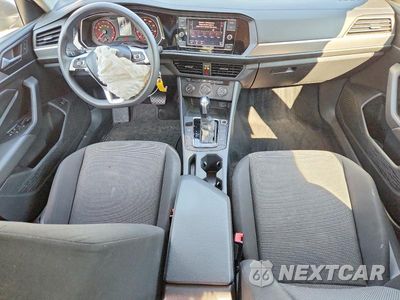 Zdjęcie 8 z 13 samochodu: 2019 VOLKSWAGEN JETTA S VIN:3VWC57BU8KM055168 - miniatura