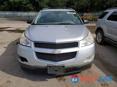 Piąte zdjęcie samochodu w środku: 2012 CHEVROLET TRAVERSE LS VIN:1GNKVFED7CJ422863 - miniatura