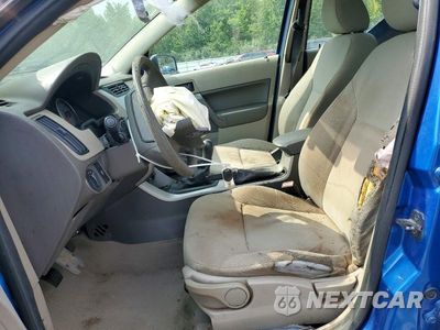 Zdjęcie 7 z 13 samochodu: 2010 FORD FOCUS S VIN:1FAHP3EN7AW295560 - miniatura