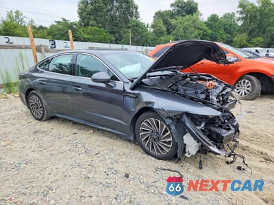 Czwarte zdjęcie samochodu z boku: 2024 HYUNDAI SONATA HYBRID SEL VIN:KMHL34JJ5RA093412 - miniatura