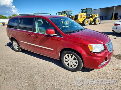 Czwarte zdjęcie samochodu z boku: 2015 CHRYSLER TOWN & COUNTRY TOURING VIN:2C4RC1BG4FR676447 - miniatura