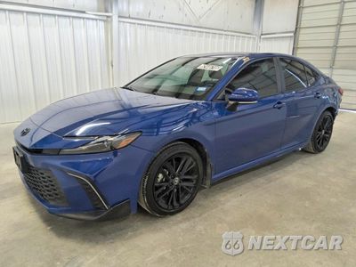 2025 TOYOTA CAMRY SE 4T1DAACK0SU049918 - główne zdjęcie licytacji z USA - miniatura