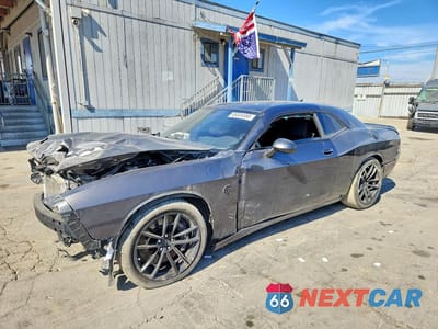 2023 DODGE CHALLENGER SRT HELLCAT 2C3CDZC96PH570076 - główne zdjęcie licytacji z USA - miniatura