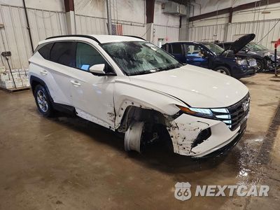 Czwarte zdjęcie samochodu z boku: 2024 HYUNDAI TUCSON SEL VIN:5NMJBCDE7RH383048 - miniatura