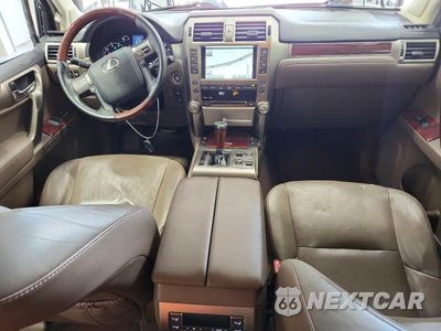 Zdjęcie 8 z 12 samochodu: 2012 LEXUS GX 460 PREMIUM VIN:JTJJM7FX2C5046861 - miniatura