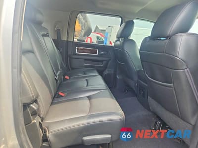 Zdjęcie 11 z 13 samochodu: 2012 DODGE RAM 3500 LARAMIE VIN:3C63DRML3CG342334 - miniatura