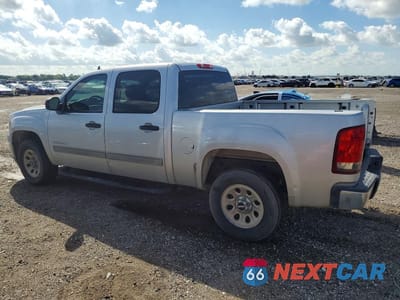 Drugie zdjęcie samochodu z przodu: 2011 GMC SIERRA C1500 SL VIN:3GTP1UEA8BG124441 - miniatura
