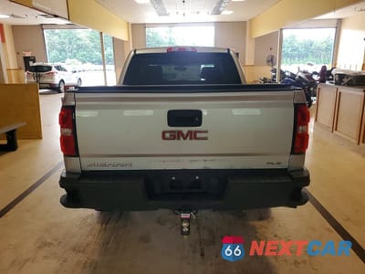 Zdjęcie 6 z 12 samochodu: 2018 GMC SIERRA K1500 SLE VIN:3GTU2MEC8JG147024 - miniatura