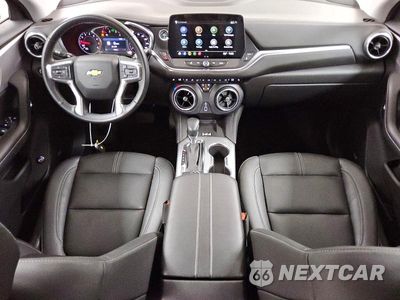 Zdjęcie 8 z 13 samochodu: 2025 CHEVROLET BLAZER 3LT VIN:3GNKBDR48SS113066 - miniatura