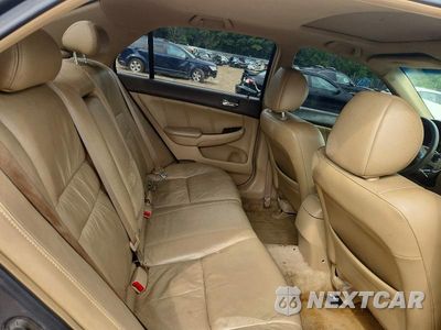 Zdjęcie 10 z 13 samochodu: 2007 HONDA ACCORD EX VIN:1HGCM66517A050936 - miniatura