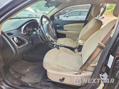 Zdjęcie 7 z 12 samochodu: 2013 CHRYSLER 200 TOURING VIN:1C3CCBBB1DN722959 - miniatura