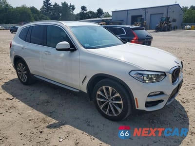 Czwarte zdjęcie samochodu z boku: 2019 BMW X3 XDRIVE30I VIN:5UXTR9C57KLP84093 - miniatura