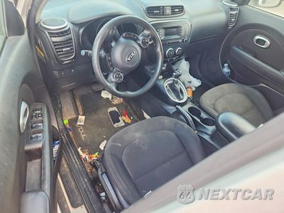 Zdjęcie 8 z 13 samochodu: 2015 KIA SOUL BASE VIN:KNDJN2A25F7160070 - miniatura