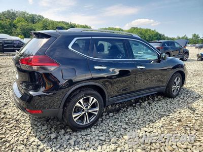 Trzecie zdjęcie samochodu z tyłu: 2019 NISSAN ROGUE SV VIN:5N1AT2MV1KC749285 - miniatura