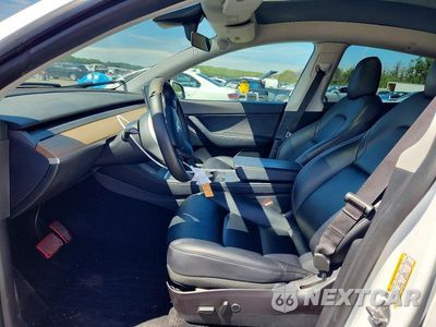 Zdjęcie 7 z 12 samochodu: 2021 TESLA MODEL Y VIN:5YJYGDEE6MF198262 - miniatura