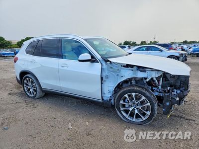 Czwarte zdjęcie samochodu z boku: 2020 BMW X5 SDRIVE 40I VIN:5UXCR4C01L9B24558 - miniatura