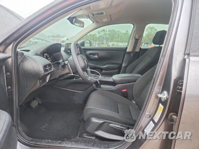 Zdjęcie 7 z 13 samochodu: 2025 HONDA HR-V LX VIN:3CZRZ2H35SM709198 - miniatura
