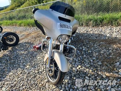 Drugie zdjęcie samochodu z przodu: 2018 HARLEY-DAVIDSON FLHX STREET GLIDE VIN:1HD1KBC16JB655394 - miniatura