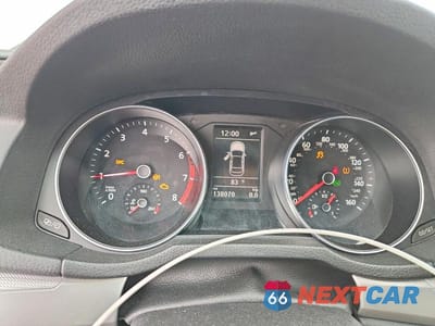 Zdjęcie 9 z 12 samochodu: 2016 VOLKSWAGEN PASSAT S VIN:1VWAT7A33GC021458 - miniatura