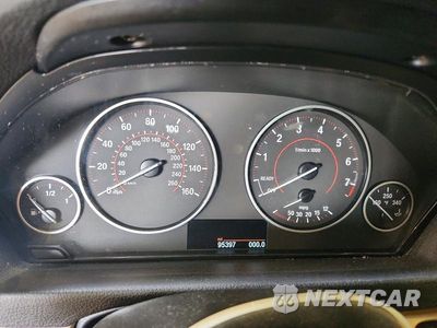 Zdjęcie 9 z 12 samochodu: 2018 BMW 330 XI VIN:WBA8D9G55JNU69308 - miniatura