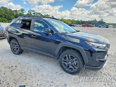 Czwarte zdjęcie samochodu z boku: 2024 TOYOTA RAV4 ADVENTURE VIN:2T3J1RFV0RW419984 - miniatura