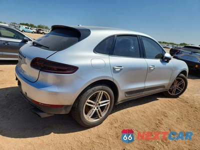 Trzecie zdjęcie samochodu z tyłu: 2015 PORSCHE MACAN S VIN:WP1AB2A56FLB41519 - miniatura