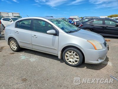 Czwarte zdjęcie samochodu z boku: 2012 NISSAN SENTRA 2.0 VIN:3N1AB6AP7CL704266 - miniatura