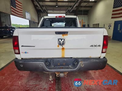 Zdjęcie 6 z 12 samochodu: 2013 RAM 1500 SLT VIN:1C6RR7LT0DS580878 - miniatura