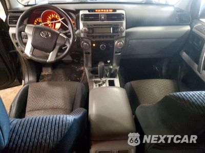Zdjęcie 8 z 12 samochodu: 2010 TOYOTA 4RUNNER SR5 VIN:JTEBU5JR9A5001266 - miniatura