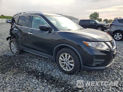 Czwarte zdjęcie samochodu z boku: 2018 NISSAN ROGUE SV VIN:KNMAT2MV6JP558067 - miniatura