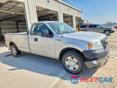 Czwarte zdjęcie samochodu z boku: 2005 FORD F150 VIN:1FTRF12W45NA34773 - miniatura