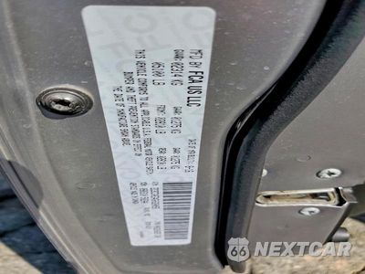 Zdjęcie 12 z 12 samochodu: 2016 CHRYSLER 300C VIN:2C3CCAEG4GH320058 - miniatura