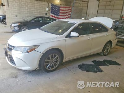 2015 TOYOTA CAMRY SE 4T1BF1FK3FU075715 - główne zdjęcie licytacji z USA - miniatura