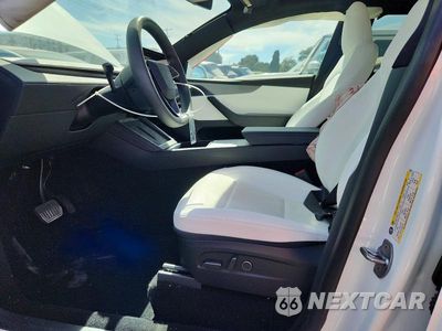 Zdjęcie 7 z 12 samochodu: 2026 TESLA MODEL Y VIN:7SAYGDED7TF581314 - miniatura