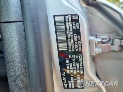 Zdjęcie 14 z 14 samochodu: 2021 JEEP RENEGADE LIMITED VIN:ZACNJDD17MPN30217 - miniatura