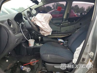 Zdjęcie 7 z 12 samochodu: 2014 NISSAN VERSA NOTE SV VIN:3N1CE2CP6EL404677 - miniatura